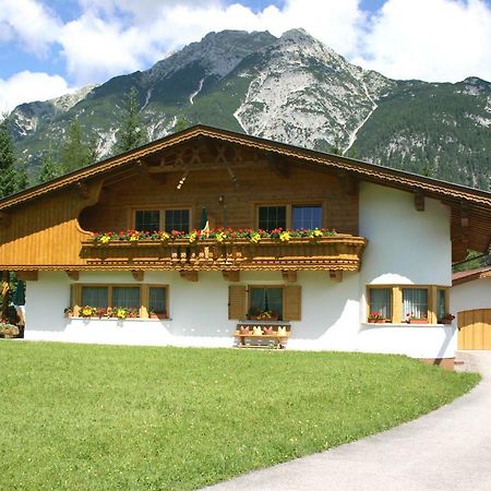 Haus Schiefer Apartamento Leutasch Exterior foto